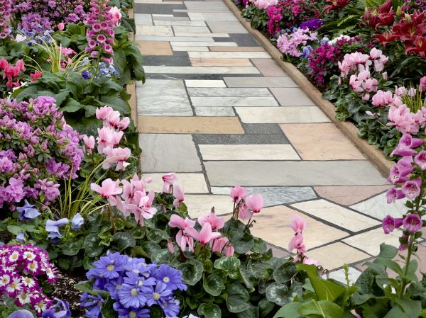 Garden Path Installation in Royal Oak